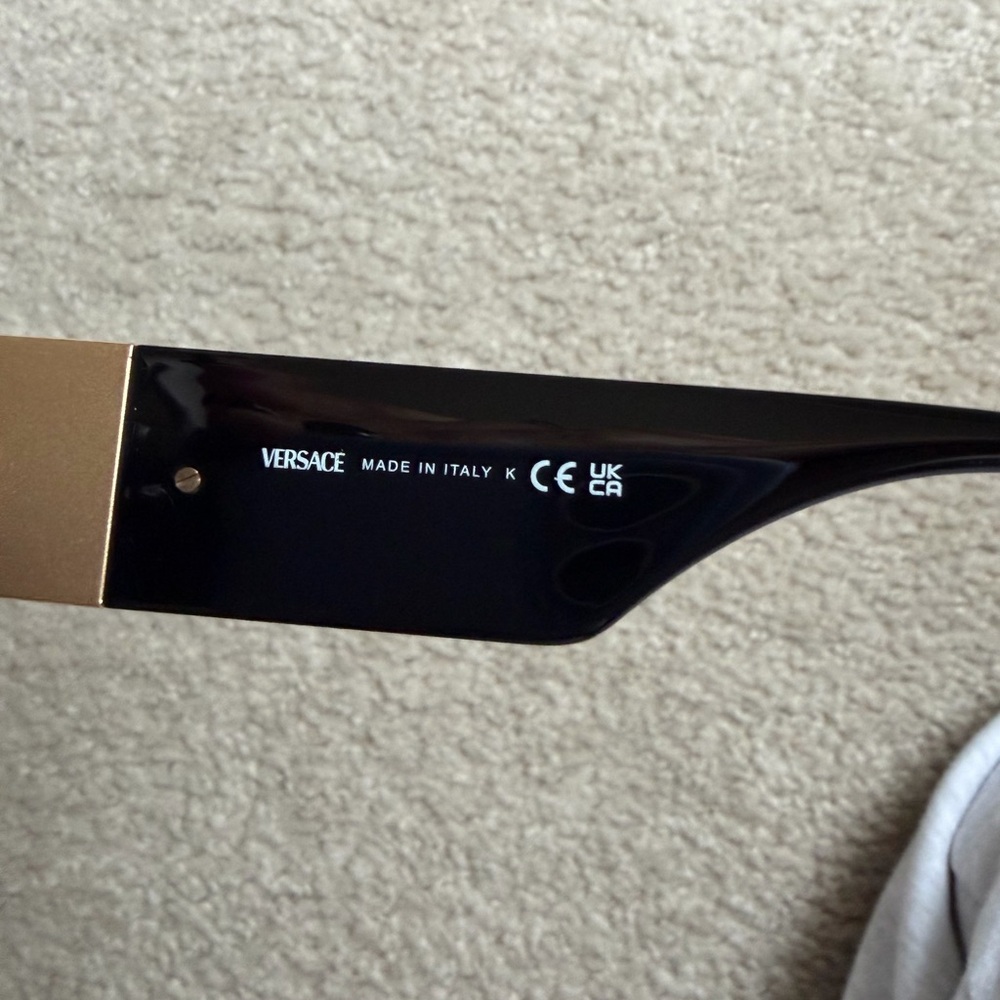 Versace Medusa plaque Sunglasses - Picture 5 of 7